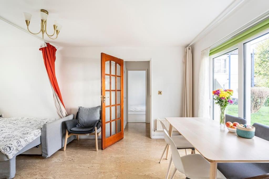 Quaintgarden Apartment@near Tower Bridge & Big Ben * Londra